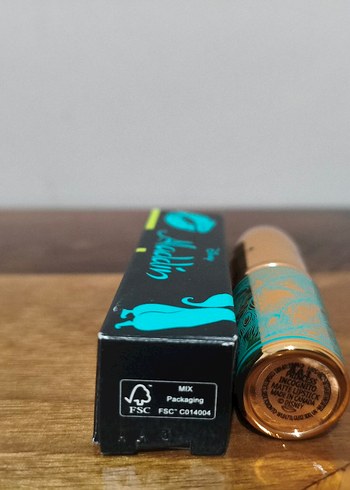 Disney Aladdin Parlak Altın Ruj - Görsel 7