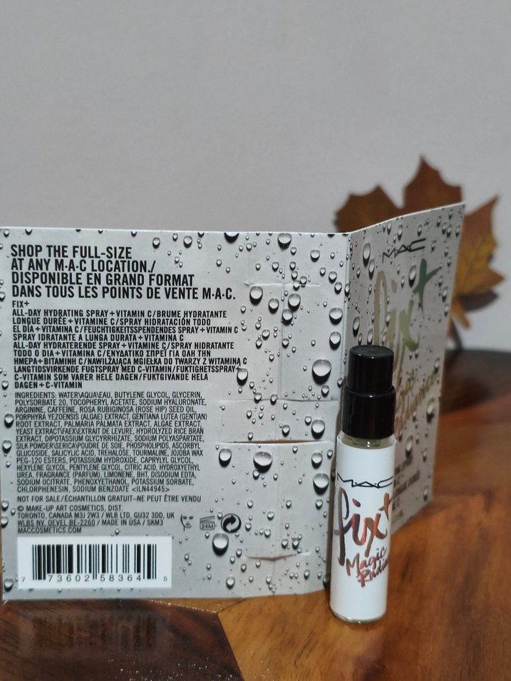 MAC Fix+ Magic Radiance Nemlendirici Sprey - Görsel 3