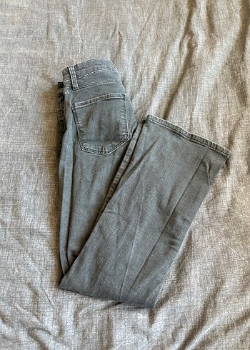 27 Beden Gri Bol Kesim Midi Kot Pantolon