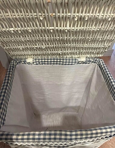 English Home Beyaz Çamaşır Sepeti