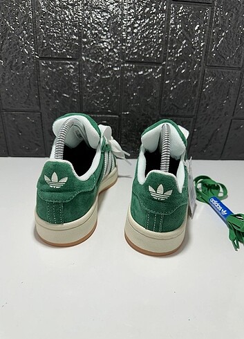 38 Beden yeşil Renk Adidas campus