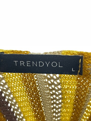 l Beden çeşitli Renk Trendyol & Milla Bluz %70 İndirimli.
