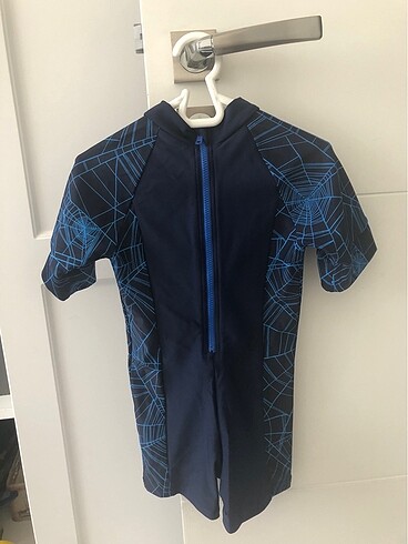 Speedo Marvel Spiderman mayo - Görsel 2