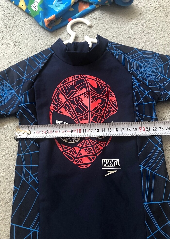 Speedo Marvel Spiderman mayo - Görsel 4