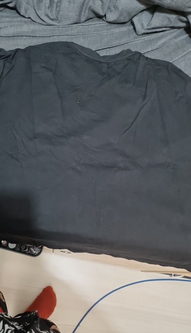 siyah Baskılı Kısa Kollu Tişört - Görsel 2