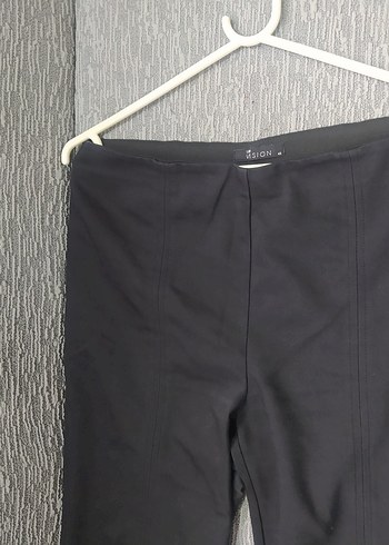 Siyah Midi Kadın Kumaş Pantolon - Görsel 3