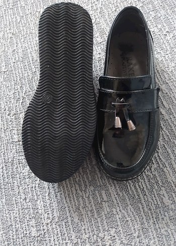 Siyah Parlak Tokalı Erkek Çocuk Loafer - Görsel 4
