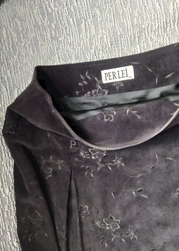 Siyah Nakışlı kadife Mini Etek - Görsel 3