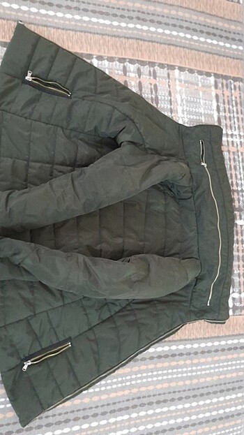 44 Beden yeşil Renk Lcw mont
