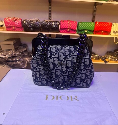  Beden Christian Dior Burslu Çanta