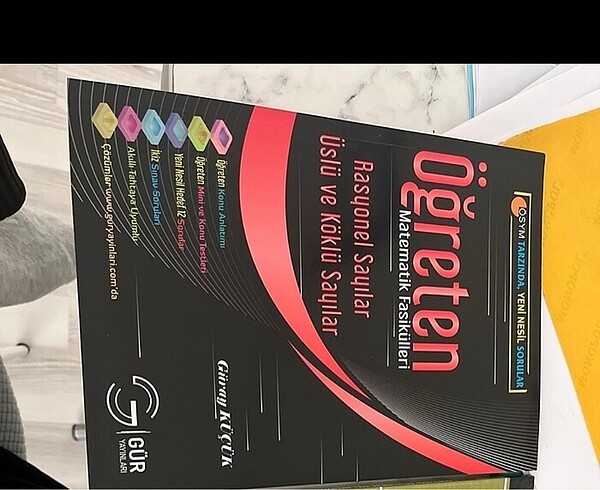  Beden Görseldeki 4 kitap hiç kullanılmadı