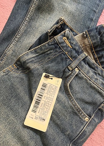 32 Beden mavi Renk Trendyolmilla Jean