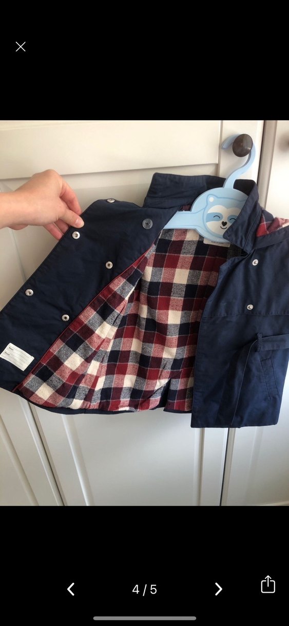 Erkek Çocuk Düğmeli Kapüşonlu Mavi Mont - Görsel 3