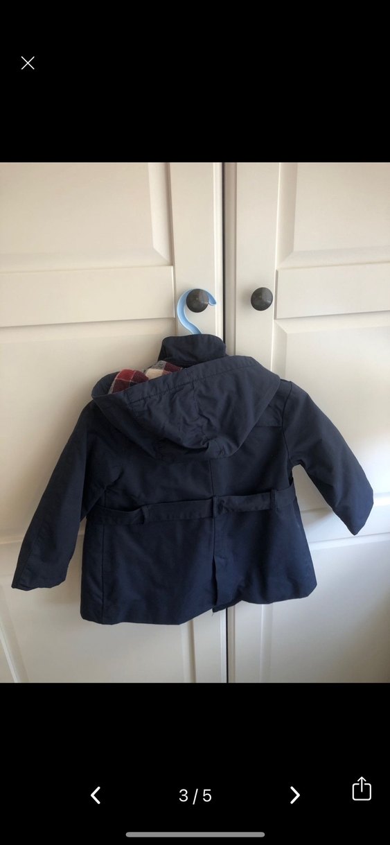 Erkek Çocuk Düğmeli Kapüşonlu Mavi Mont - Görsel 4