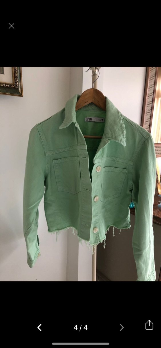 Yeşil Düğmeli Rahat Kesim Keten Ceket - Görsel 4