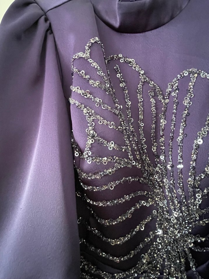 Mor Uzun Kollu İşlemeli Abiye Elbise - Görsel 4