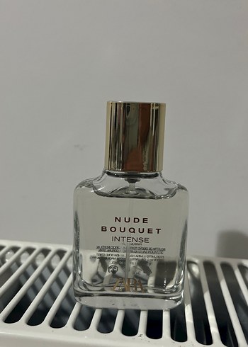 Nude Bouquet Intense Kadın Parfümü