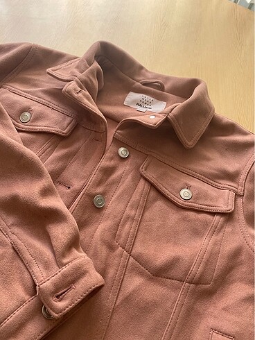 l Beden ten rengi Renk Pull and bear