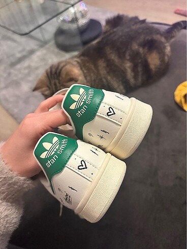 37 Beden Stan smith