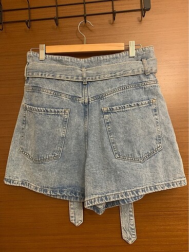 42 Beden Zara jean şort