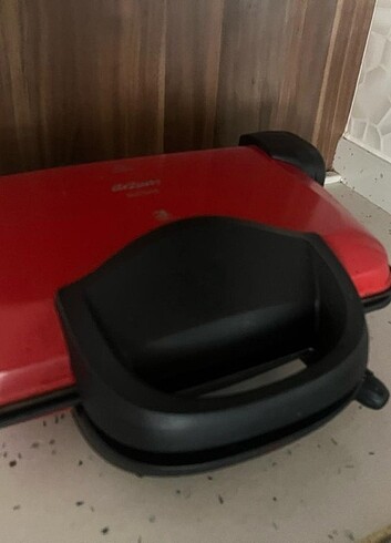 Tost Makinesi