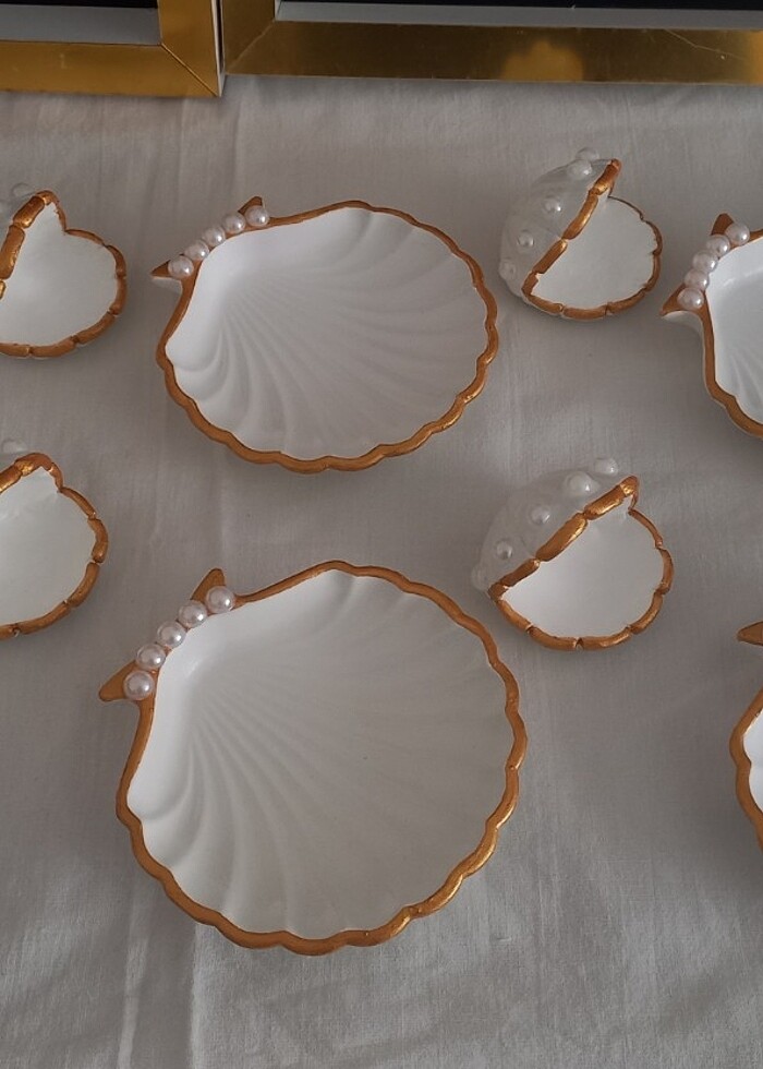 İnci detayli istiridye tabağı,lokumluk ve fincan  - Görsel 2