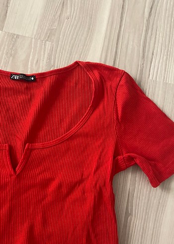 Zara Düğmeli Kırmızı V Yaka Kadın crop