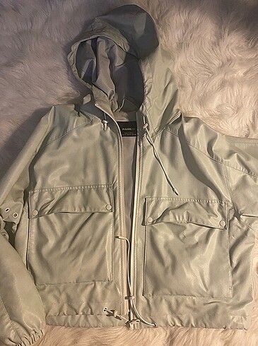 pull and bear yağmurluk