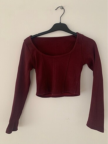 u yaka bordo crop