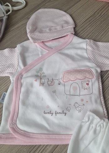 Pembe Nakışlı Bebek Kız Takımı Dantelli - Görsel 4