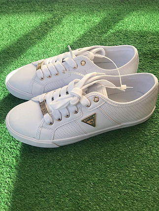 38 Beden Guess Ayakkabı