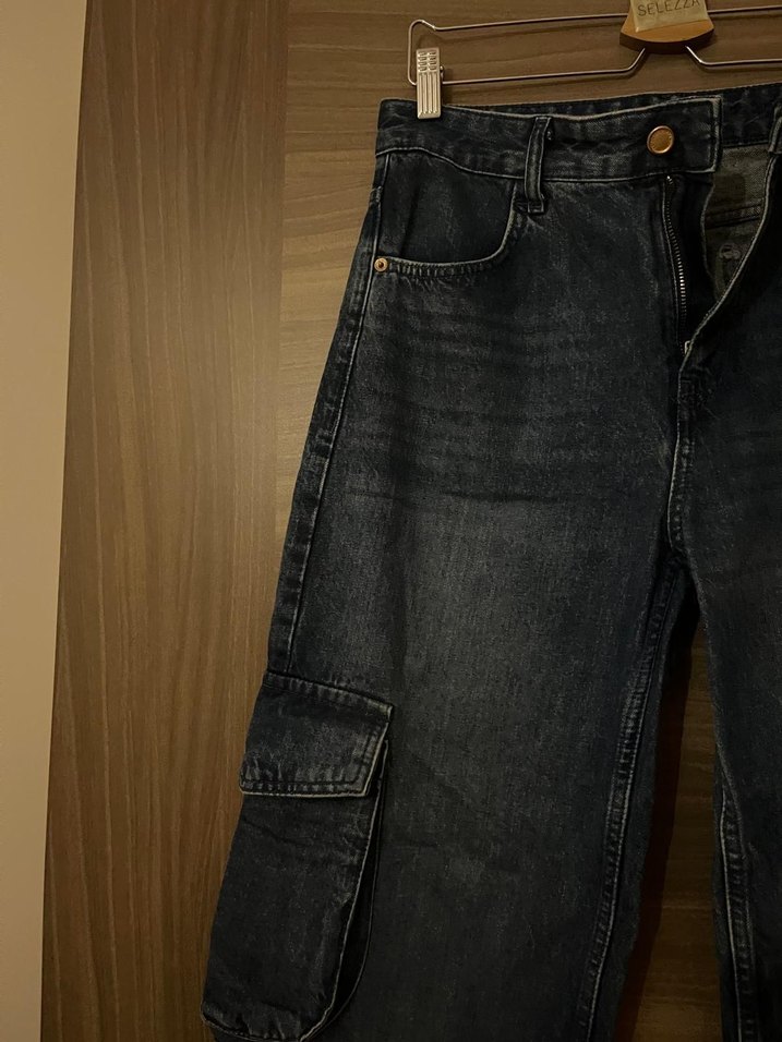 Kadın Koyu Renk Geniş Kesim Kargo Kot Pantolon - Görsel 3