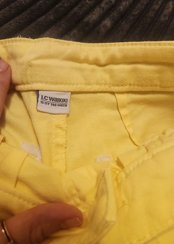 Sarı Düğmeli  Mini Şortkız cocuk - Görsel 3