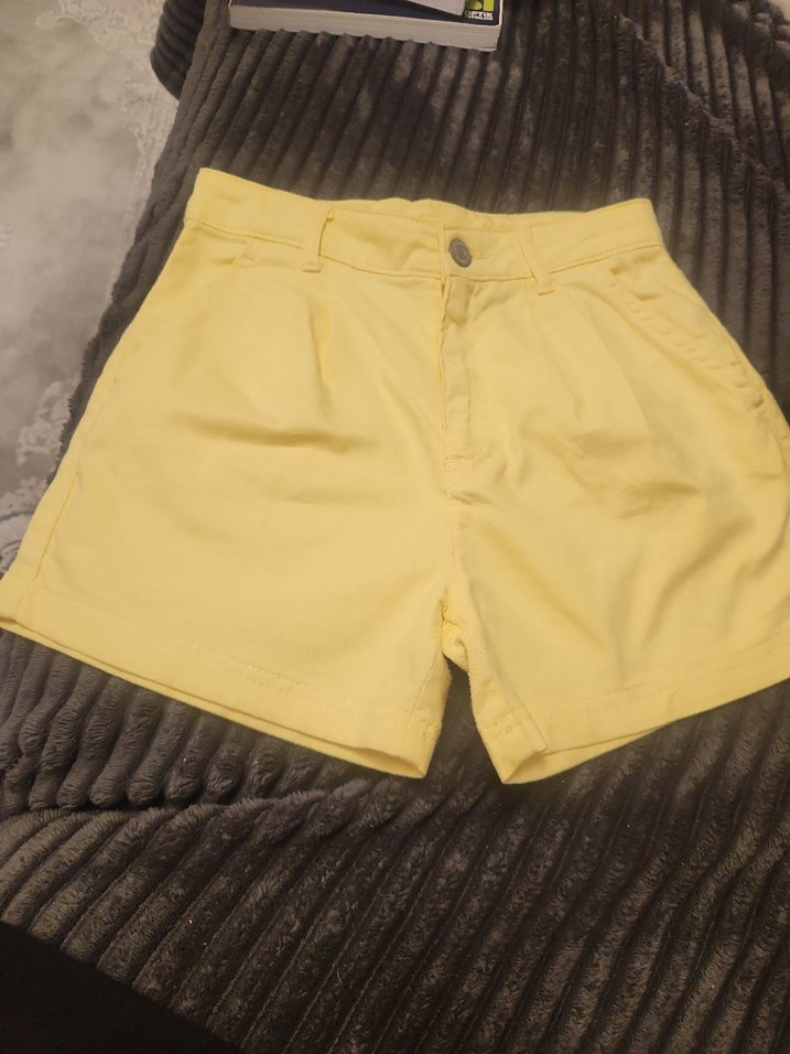 Sarı Düğmeli  Mini Şortkız cocuk - Görsel 5