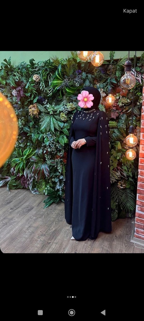 Siyah İşlemeli Uzun Drapeli Kadın Abiye - Görsel 2