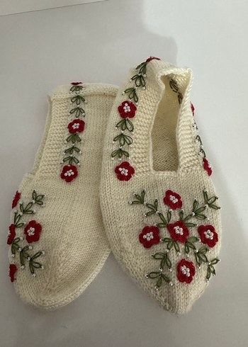 Nakışlı krem Örgü Kadın patik 5 mil isteginz model ve renk örülr - Görsel 3