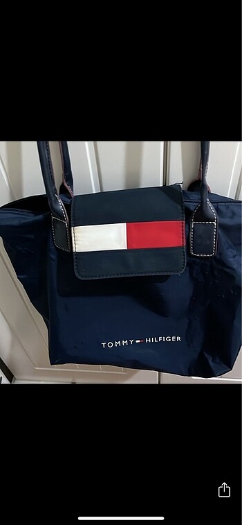 Tommy hilfiger çanta