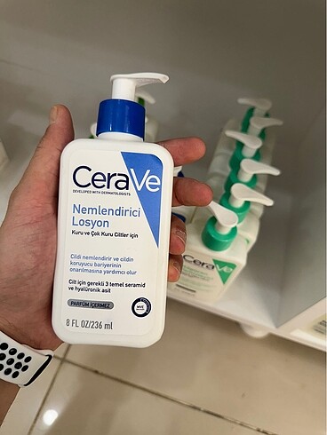 CeraVe nemlendirici Türkçe yazılı