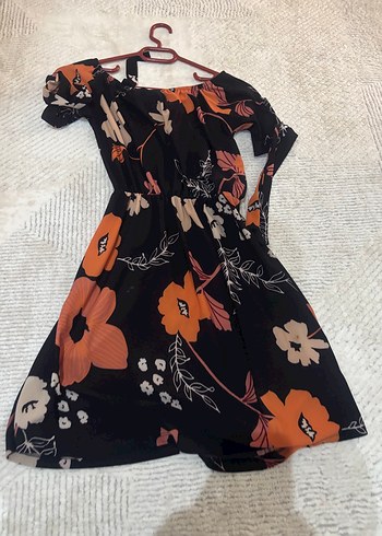 Çiçek Desenli Siyah Midi Bohem Elbise - Görsel 4