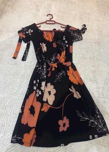 Çiçek Desenli Siyah Midi Bohem Elbise - Görsel 8