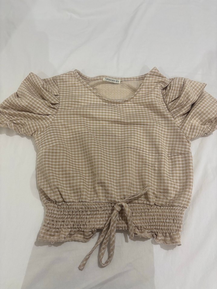 Bej Kısa Kollu Fırfırlı Kadın Bluz - Görsel 2