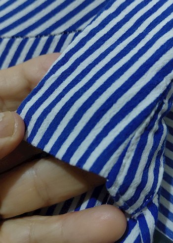 Düğmeli Lacivert Çizgili Kadın Gömlek BERSHKA - Görsel 9