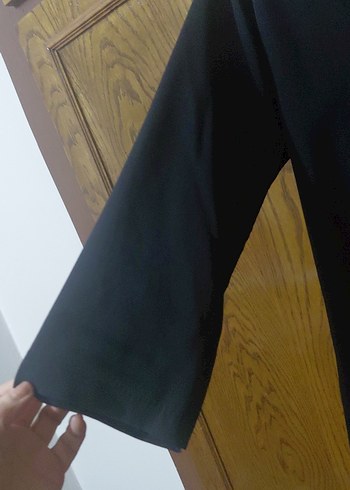 Siyah V Yaka Uzun Kollu  Gömlek - Görsel 3