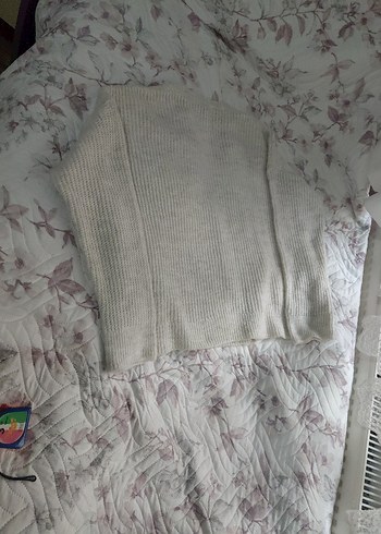 Beyaz V-Yaka Örme Kadın Hırka
DEFACTO ANGORA 2 xl - Görsel 7