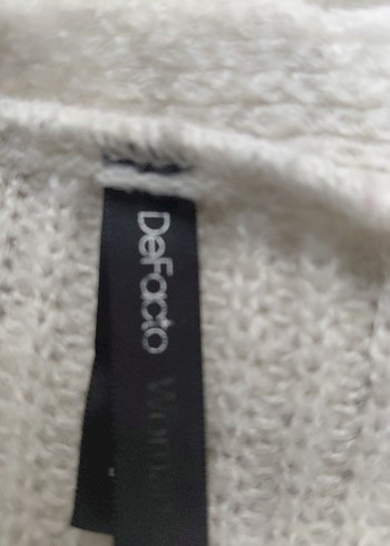 Beyaz V-Yaka Örme Kadın Hırka
DEFACTO ANGORA 2 xl - Görsel 11