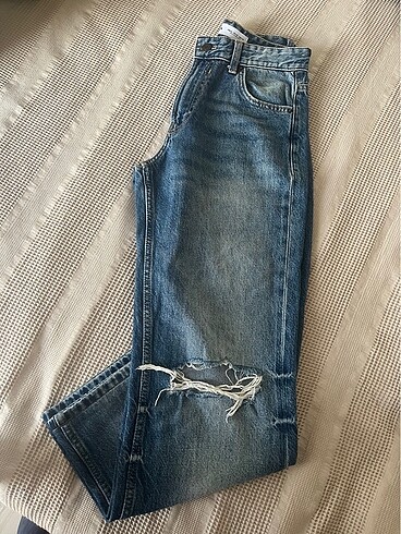 Bershka Jean