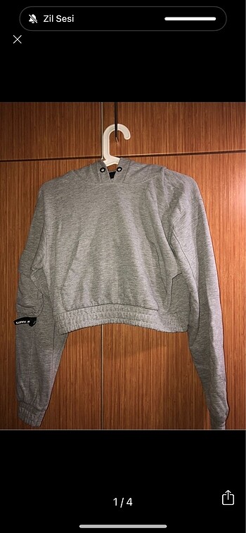 Bershka Sweatshirt