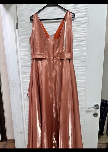 Parlak Bej Drapeli Uzun Abiye Elbise - Görsel 2