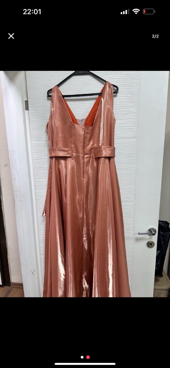 Parlak Bej Drapeli Uzun Abiye Elbise - Görsel 2