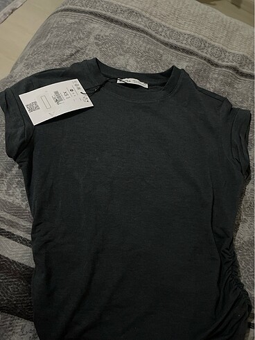 Bershka T-shirt